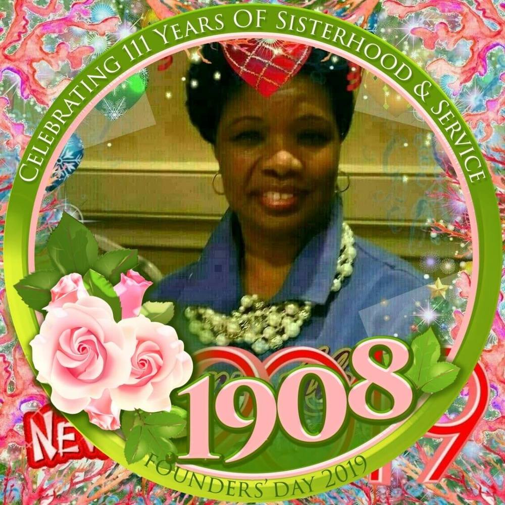 Meet your Posher, Debbie